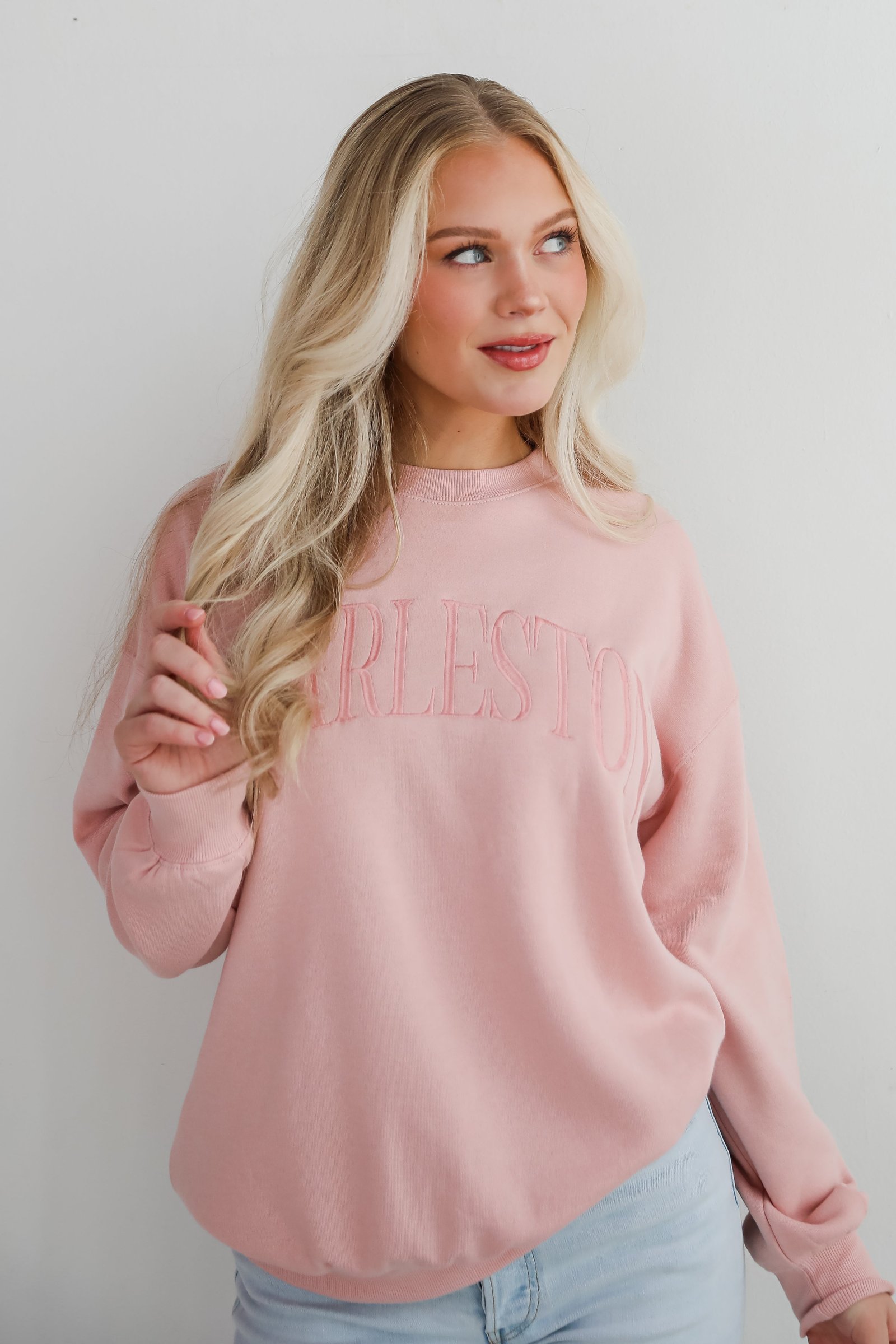 Charleston Embroidered Sweatshirt KP10