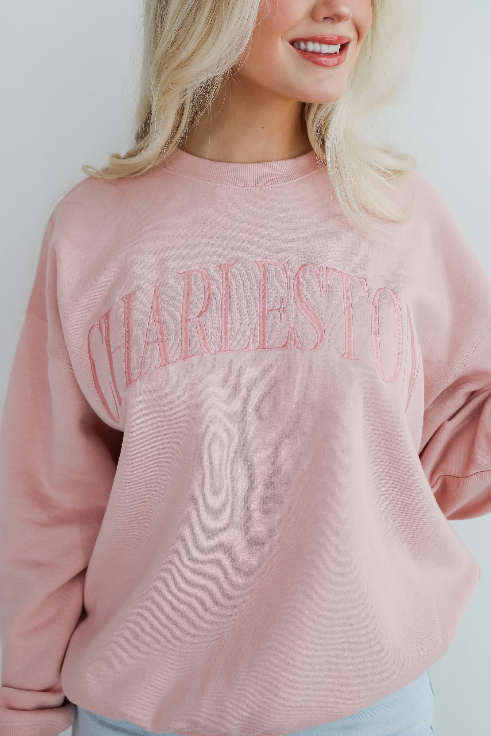 Charleston Embroidered Sweatshirt KP10